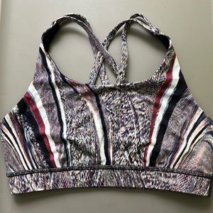 Lululemon energy bra size 6